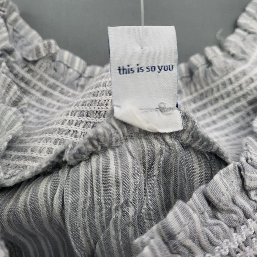 Old Navy Womens XS Gray White Striped Smocked Puff Sleeve‎ Peasant Top